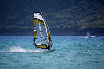 How To Sail Upwind Windsurfing