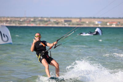 How To Attach Kiteboarding Lines
